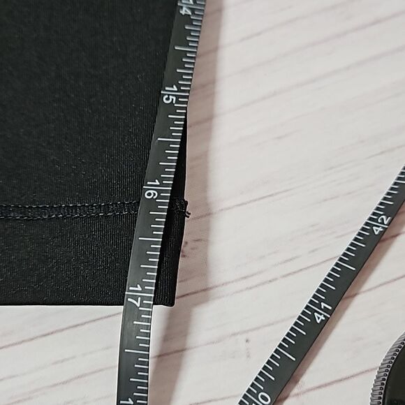 Nike Pro Capris - Picture 8 of 8